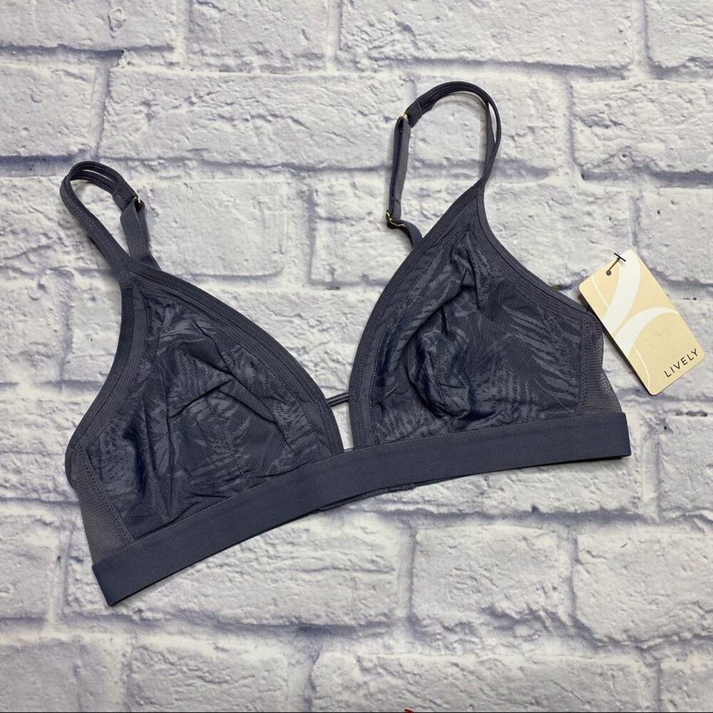 Lively Palm Lace Bralette in Smoke